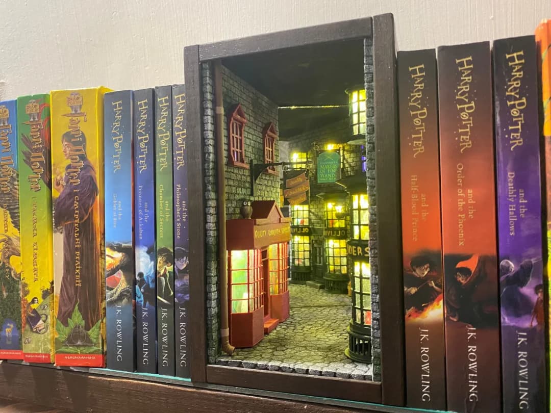 Jak jest po angielsku szafka na książki - różnice między bookcase a bookshelf